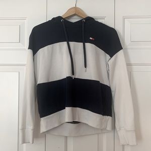 Women’s Tommy Hilfiger Lightweight Sweatshirt